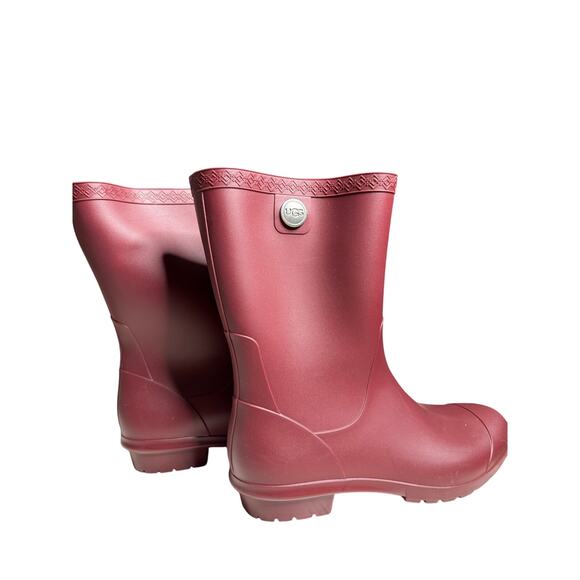 Women’s UGG Red Rubber Rain Boots Sz 9 with Lamb Fur Soles New - Picture 4 of 9